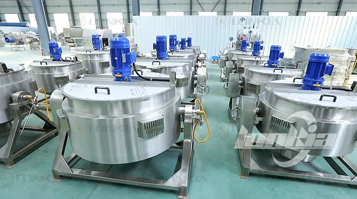 The Difference Between a Jacketed Kettle and Traditional Cooking Equipment